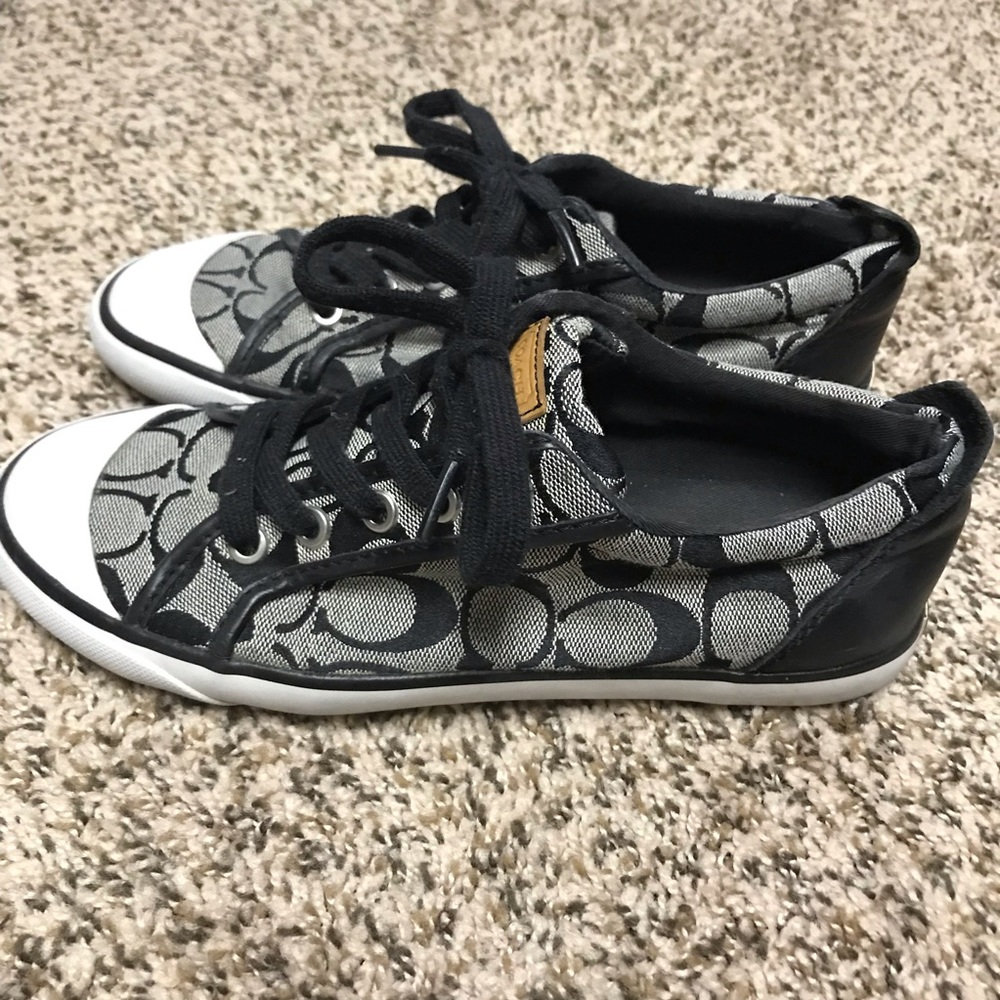 Coach Shoes 7.5